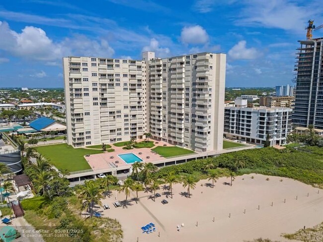 Building Photo - 750 N Ocean Blvd