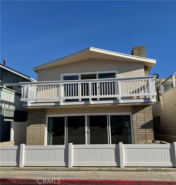 Building Photo - 122 46th St