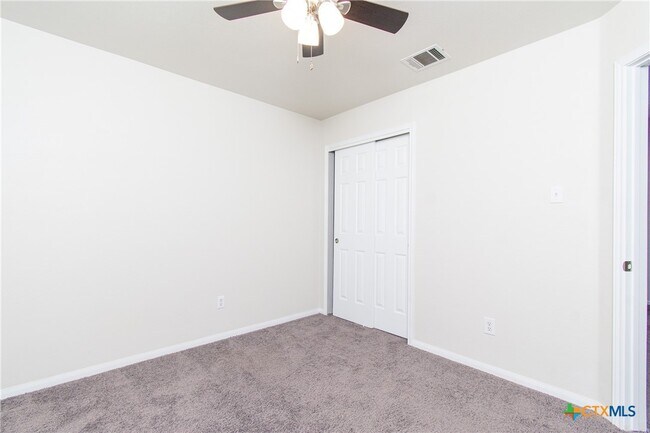 Building Photo - 505 E Orion Dr