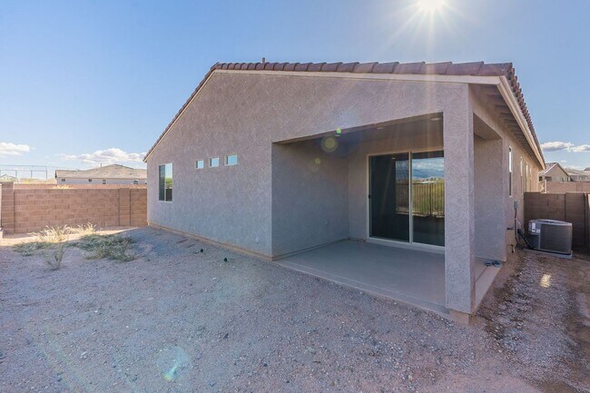 Building Photo - Pending/ Rented - New Mattamy Home!