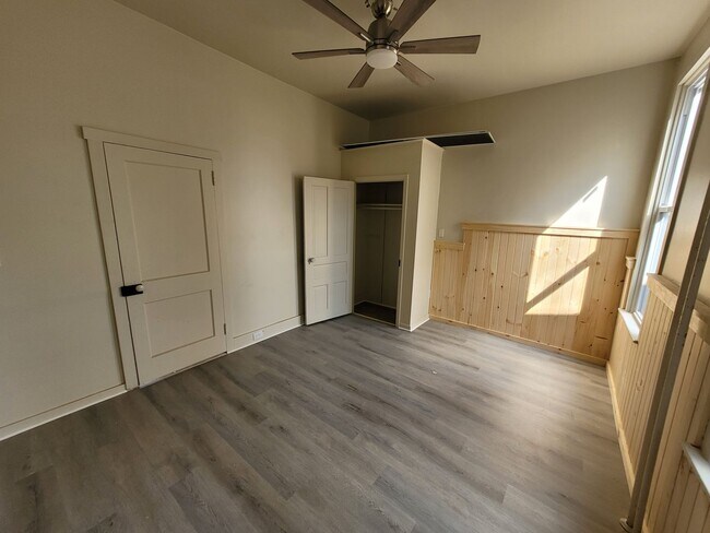 Building Photo - 223 Main Street