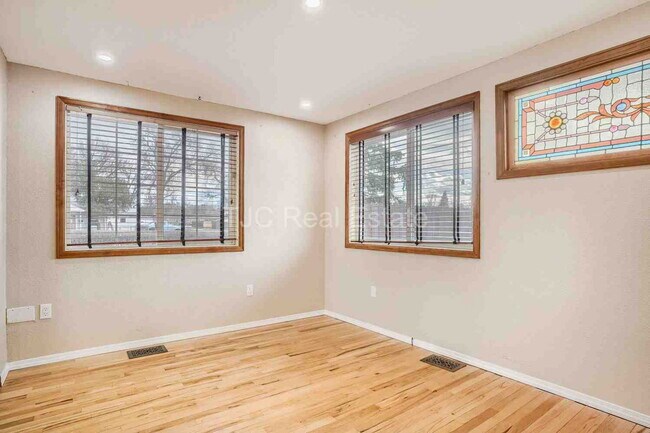 Building Photo - 6385 W 46th Ave