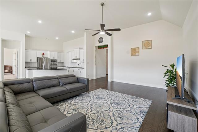 Building Photo - 17220 Eastbrook Dr