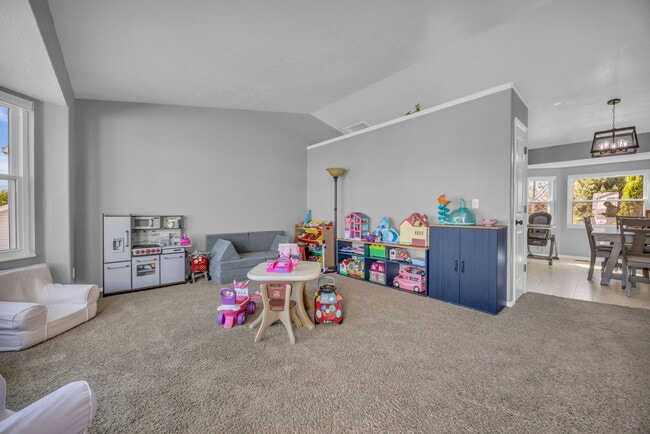 Building Photo - 5419 S 4125 W