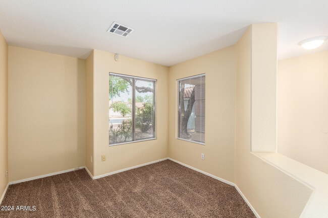 Building Photo - 15005 W Ventura St