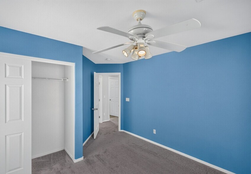 Building Photo - 8528 Myrsine Ct