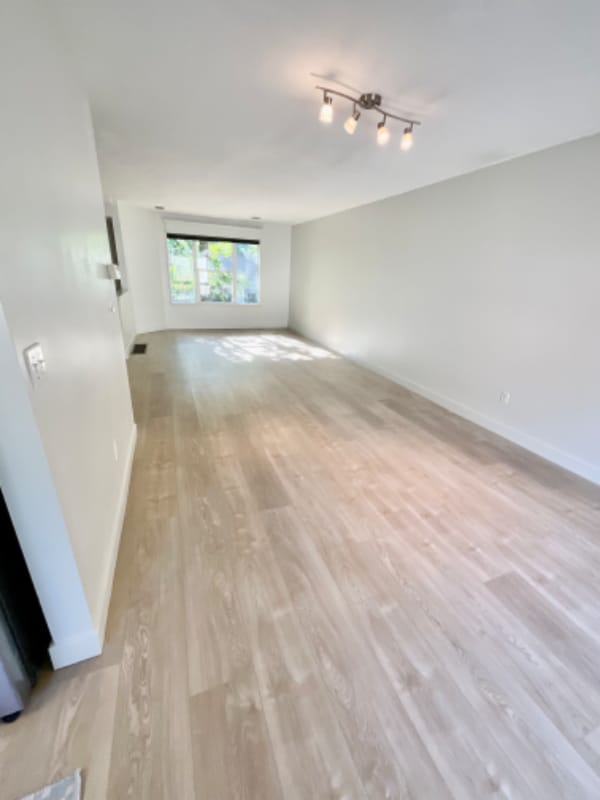 Building Photo - 6340 Quail Run Dr