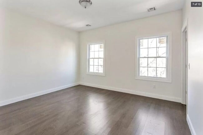 Building Photo - 144 Fulton Ave