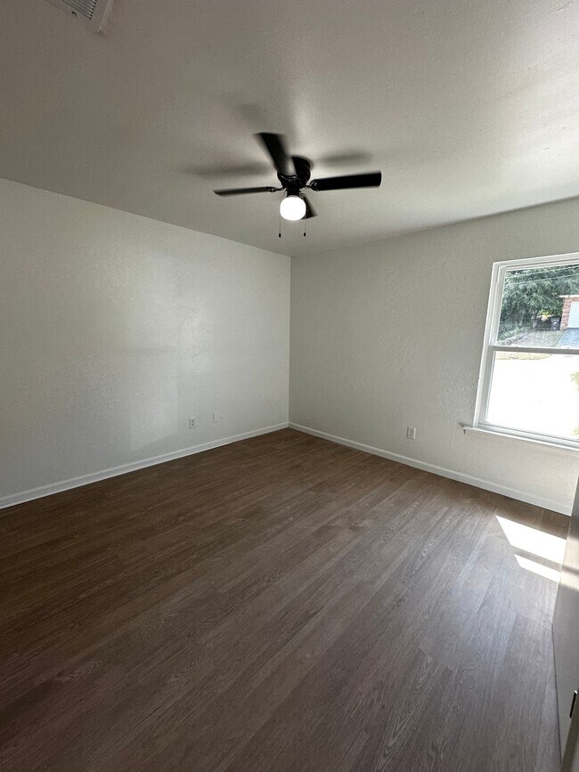 Building Photo - 2405 Antebellum Dr