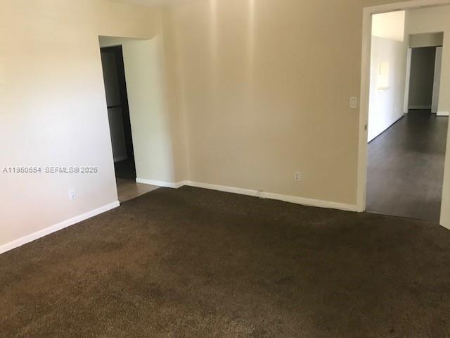 Building Photo - 337 Ives Dairy Rd