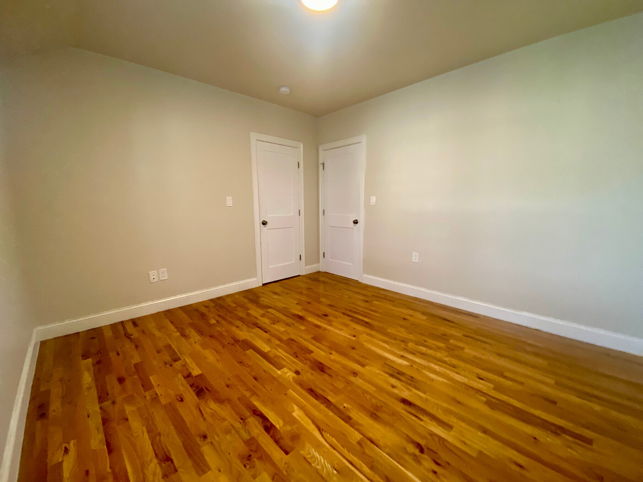 Building Photo - 96 Willis Ave