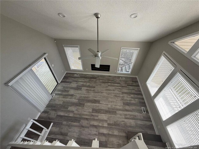 Building Photo - 375 Offing Dr