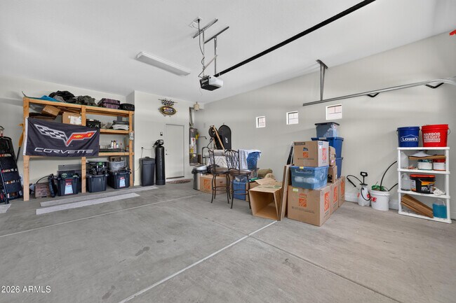 Building Photo - 16864 W Hammond St