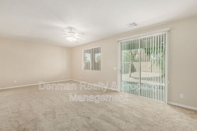 Building Photo - 1154 W Stephanie Ln