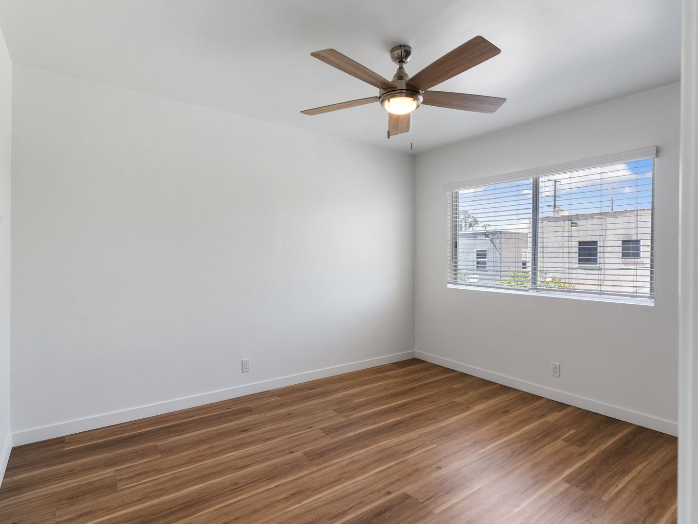 Building Photo - 936 Cedar Ave