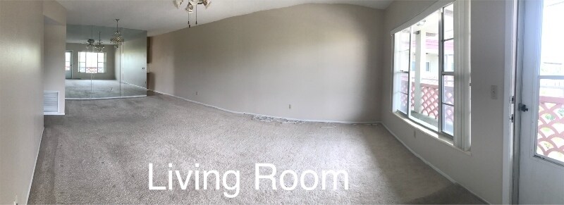 Building Photo - 2073 Denmark St