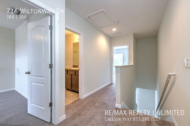 Building Photo - 716 Wiltonway Dr