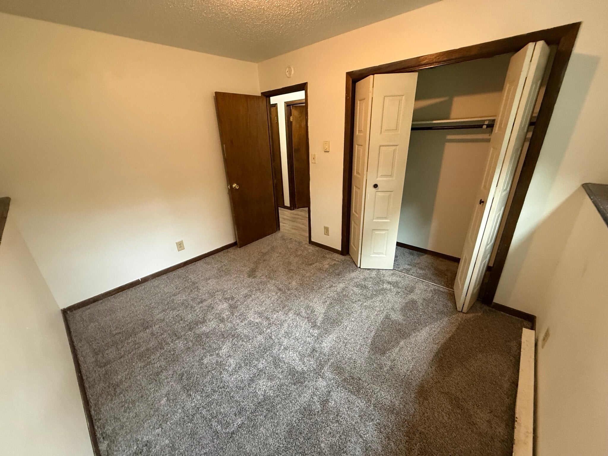 Building Photo - 732 Great Plains Ct