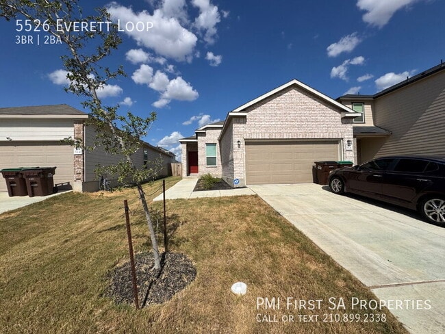 Primary Photo - 5526 Everett Loop