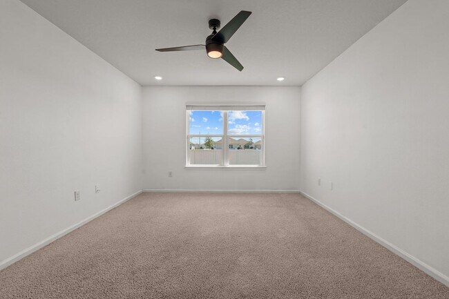 Building Photo - 6416 Slabinski Ln