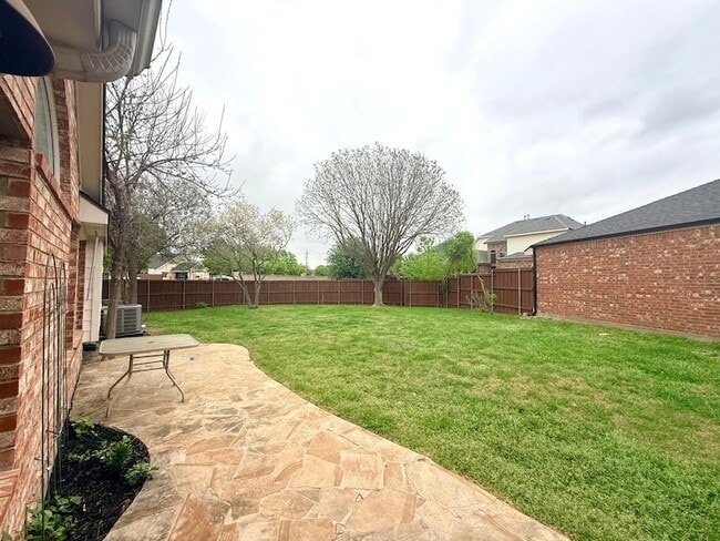 Building Photo - 4501 Aspen Glen Rd