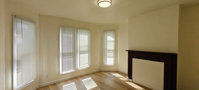Bedroom-2 - 400 Wyandotte Ave