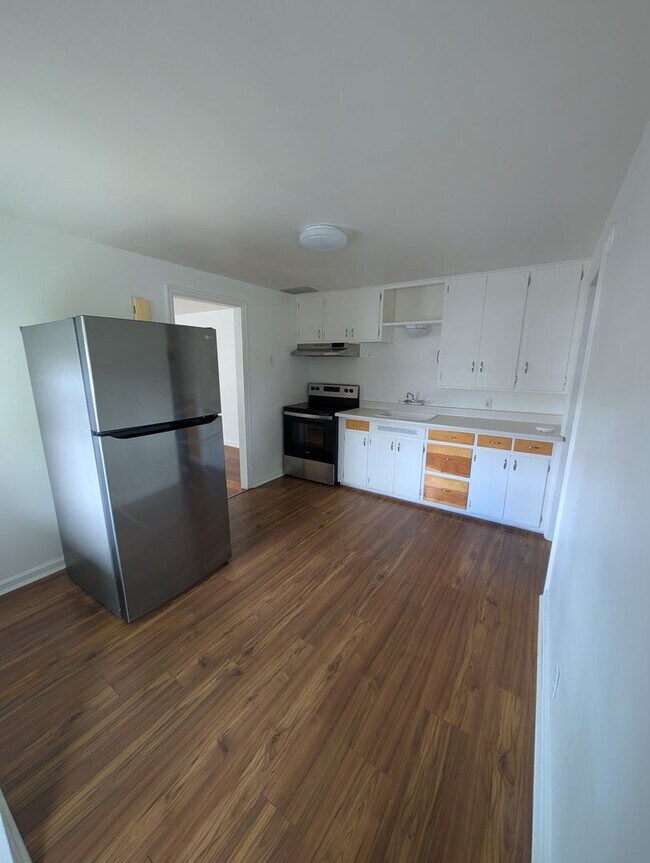 Building Photo - 3614-3628 Summers Lane