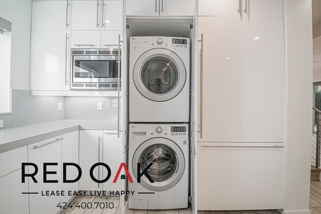 Building Photo - 947 4th St