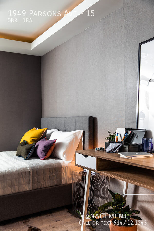 Building Photo - 1949 Parsons Ave