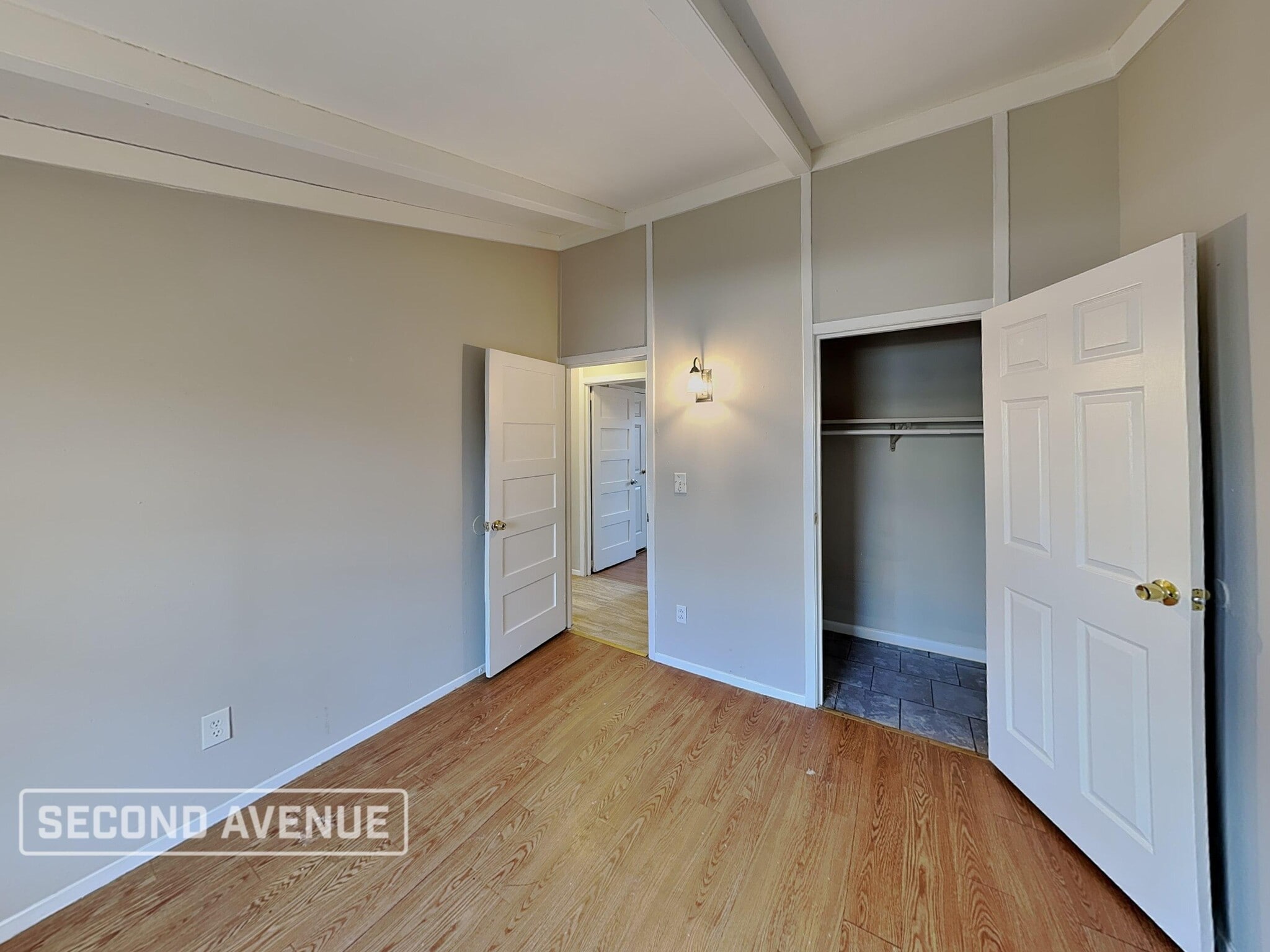 Building Photo - 4007 E 45th St