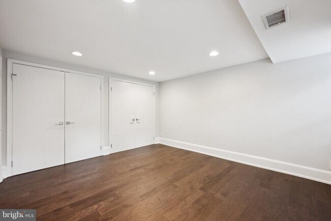 Building Photo - 2129 Florida Ave NW