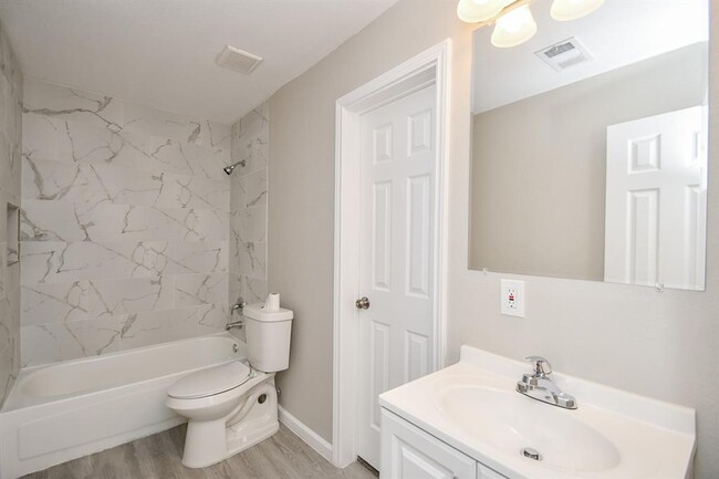 Building Photo - 8323 Blacksmith Dr