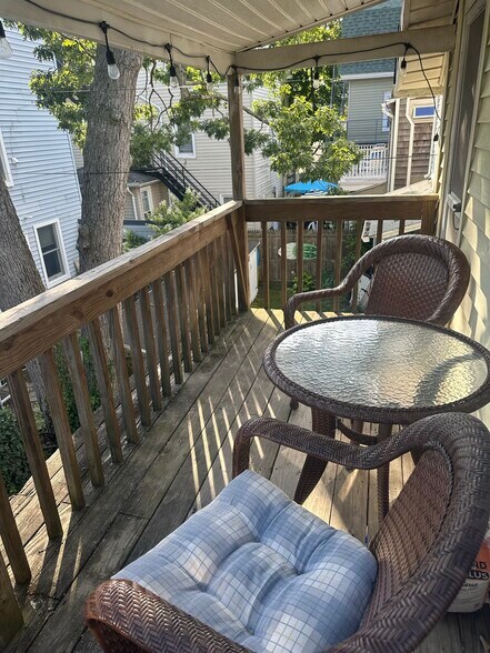 Apt B Back porch - 84 Mount Hermon Way