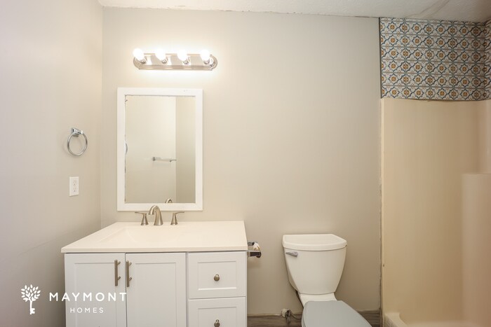 Building Photo - 6316 Sherrian St