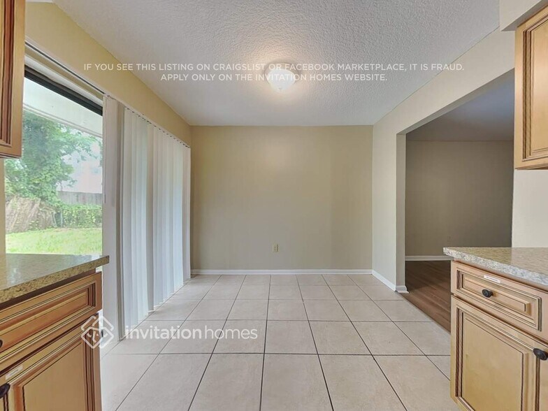 Building Photo - 4113 E Okara Rd