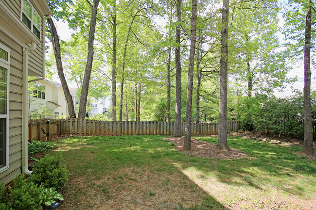 Building Photo - Spacious Foxcroft Home With Fenced Yard