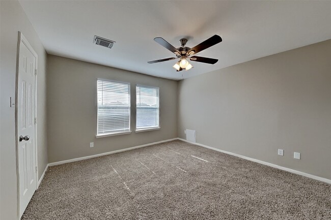 Building Photo - 3411 Dorsey Ln