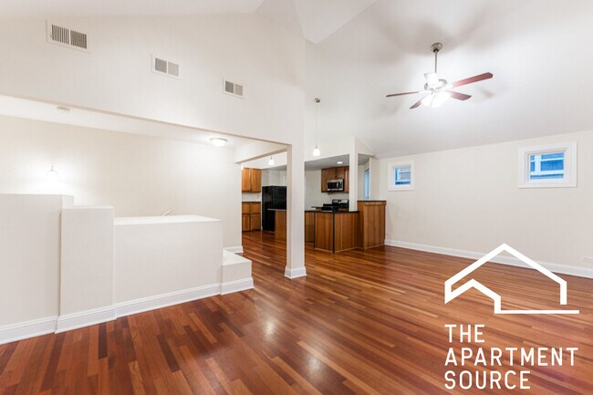 Building Photo - 2017 Harrison St