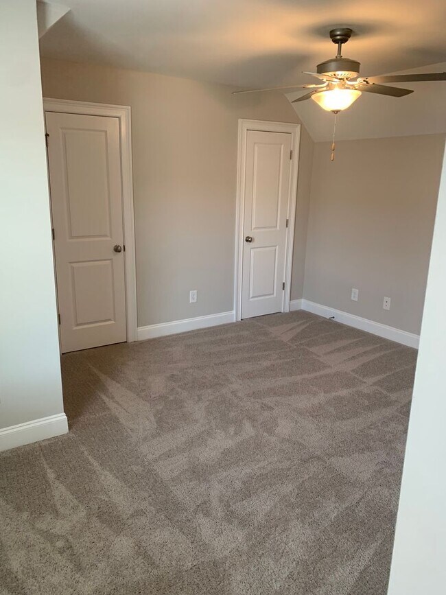 Building Photo - 1960 Armistead Ln