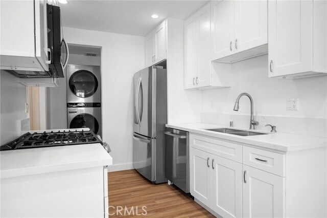 Building Photo - 16034 Liggett St