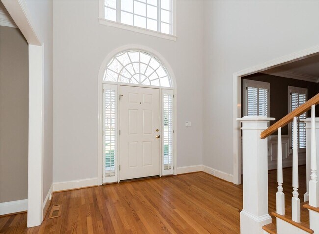 Building Photo - Waterfront Community Estate Home at Sterling Pointe in Cornelius