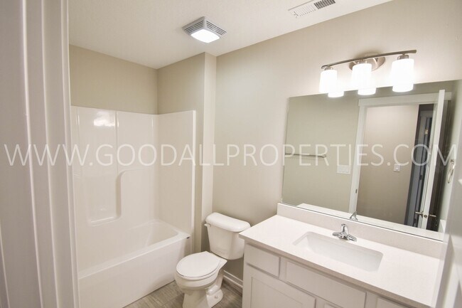 Building Photo - 16609 Wilden Dr