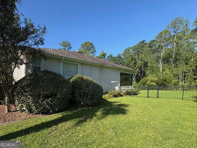 Building Photo - 104 Carrington Way