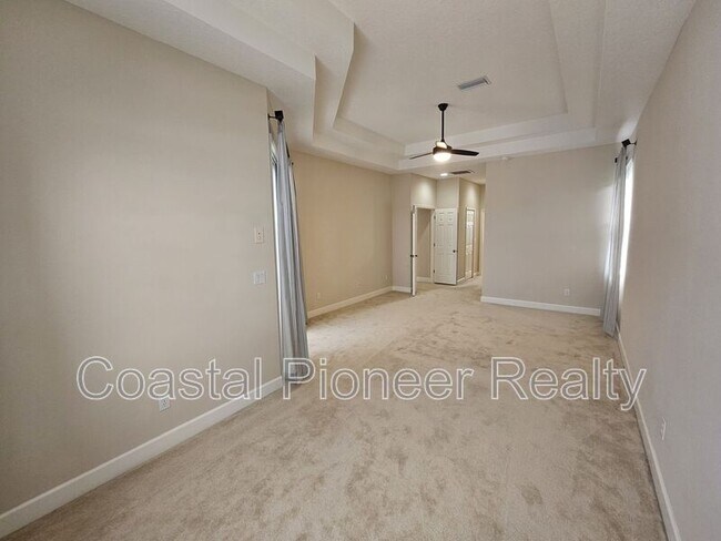 Building Photo - 16023 Ivy Lake Dr