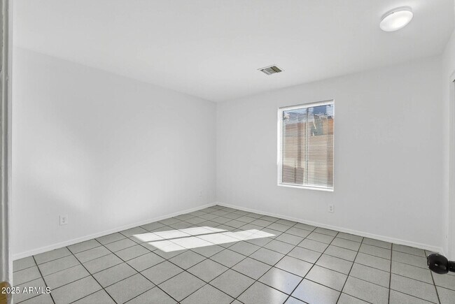 Building Photo - 8321 W Edwards St