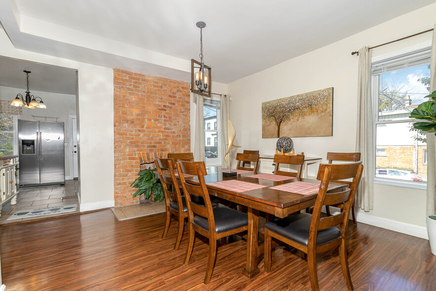 Dining room - 231 Fosdick St