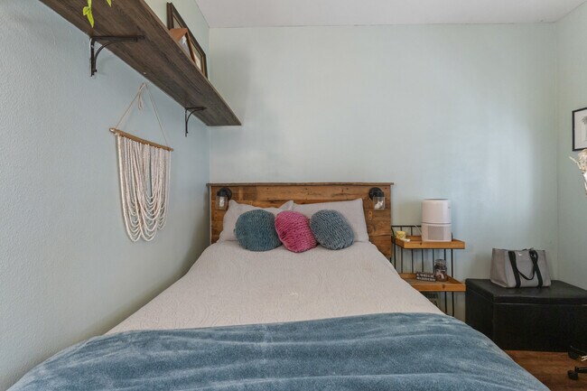 Building Photo - 91-1059-1059 Kaimalie St