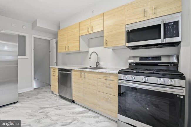 Building Photo - 182 Cherrydell Rd