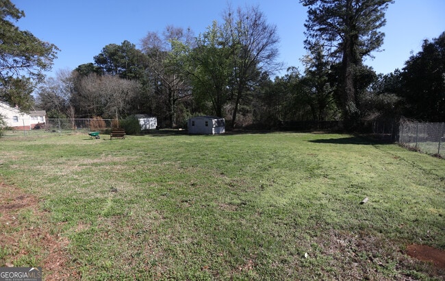 Building Photo - 68 Hayes St