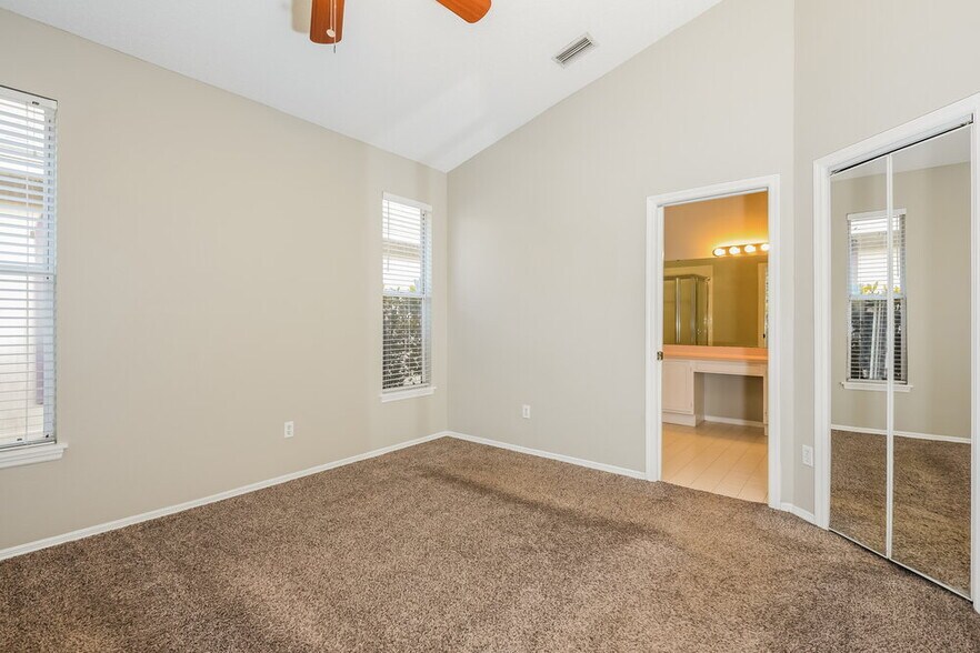 Building Photo - 7247 Somersworth Dr